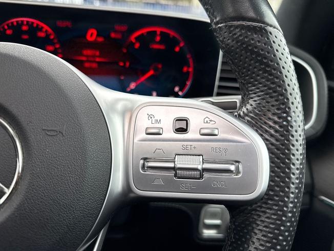 MERCEDES-BENZ Gle Photo 16