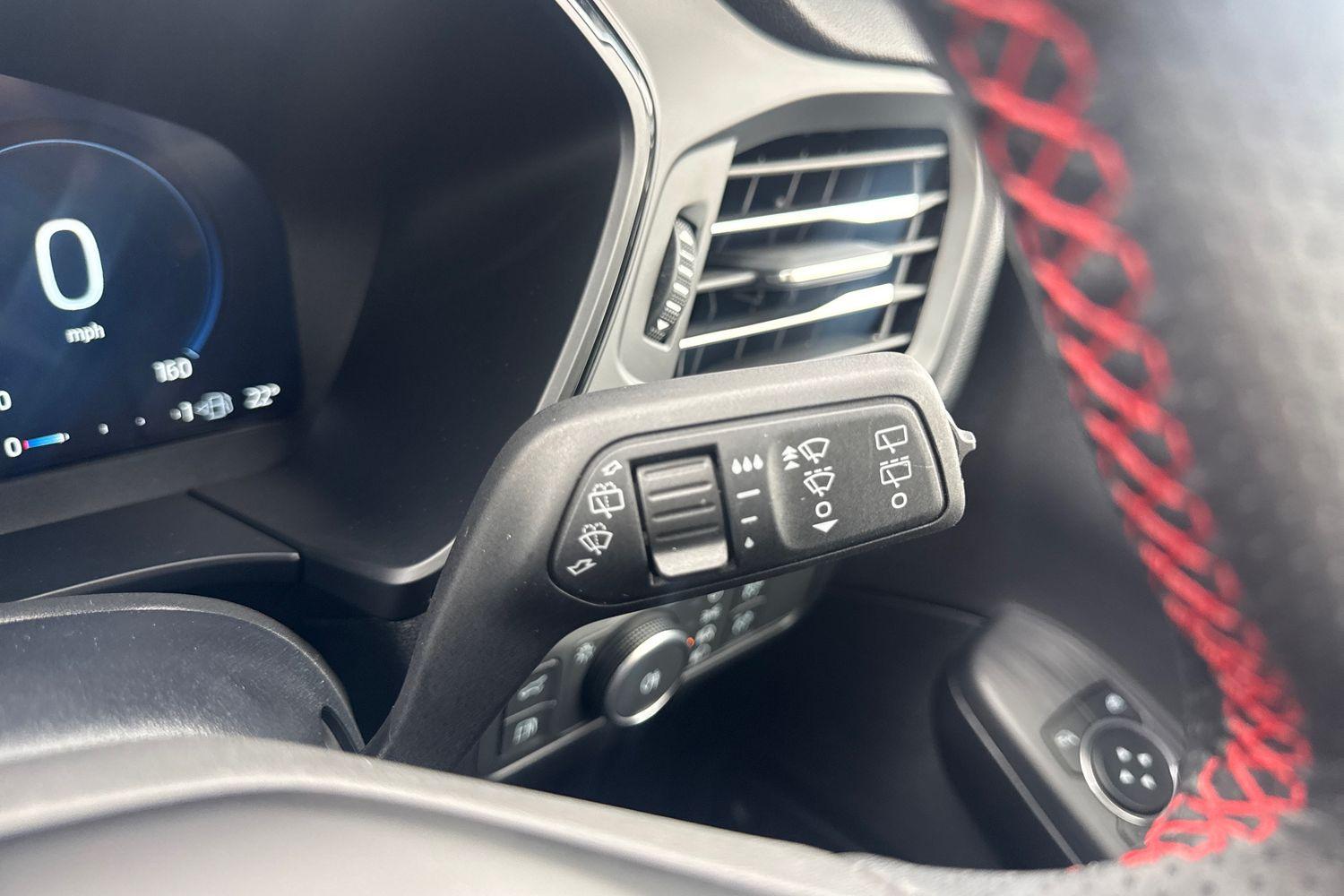 Ford KUGA Photo 14