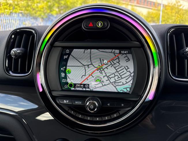MINI Countryman Photo 14