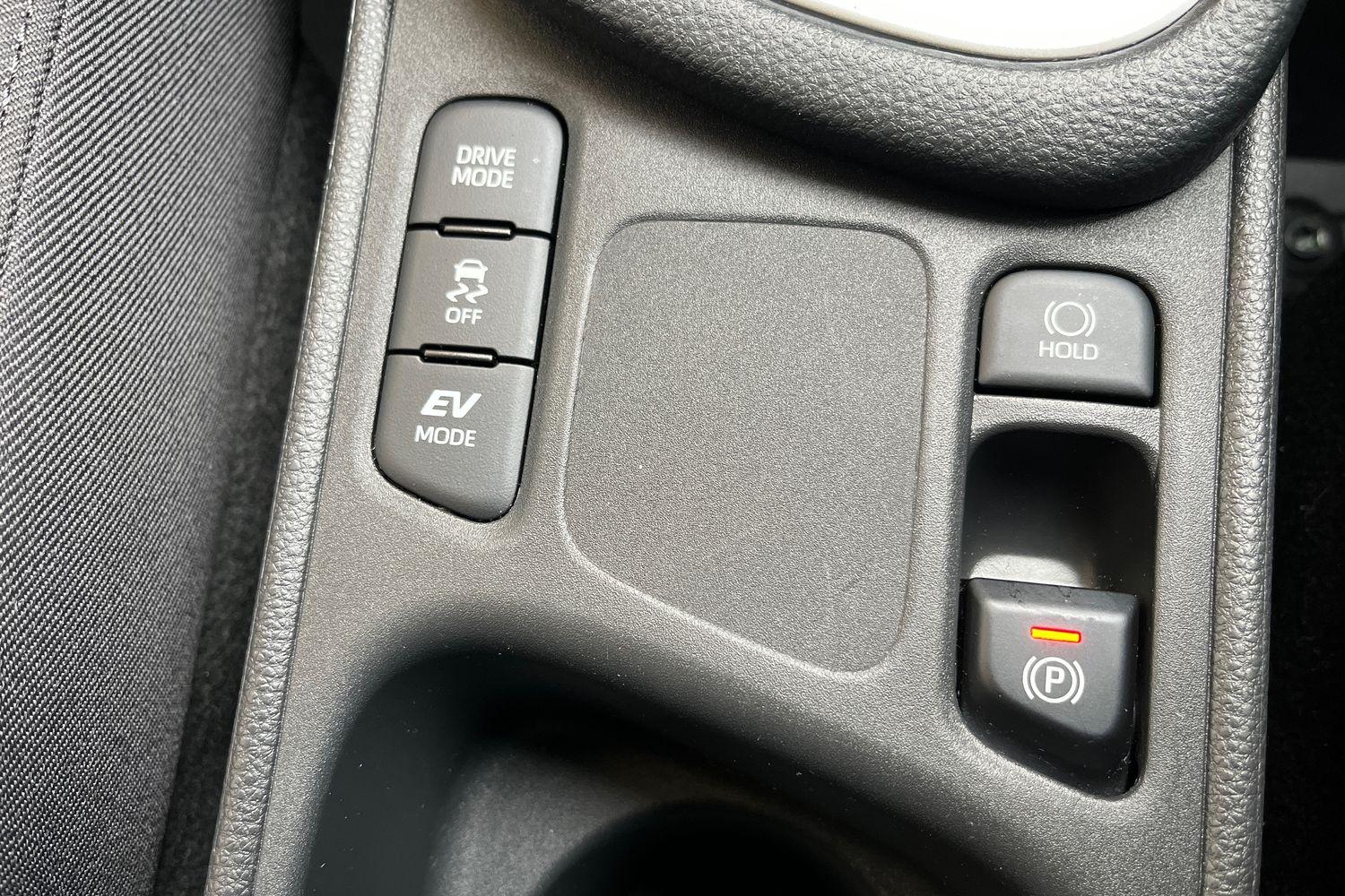 Toyota Yaris Photo 34