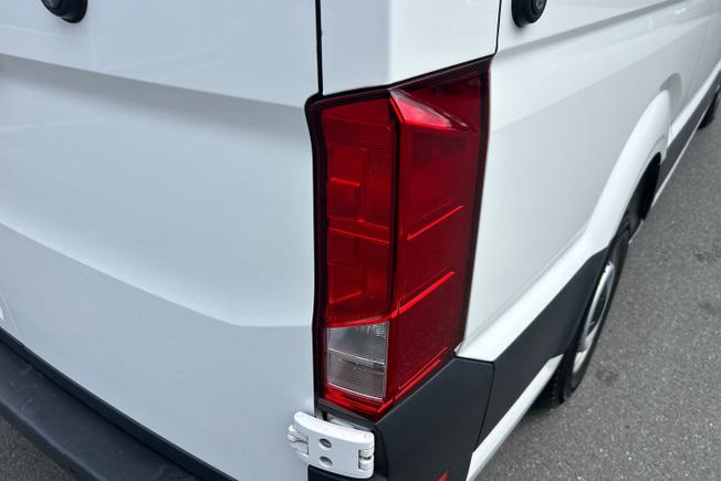 VOLKSWAGEN Crafter Photo 18