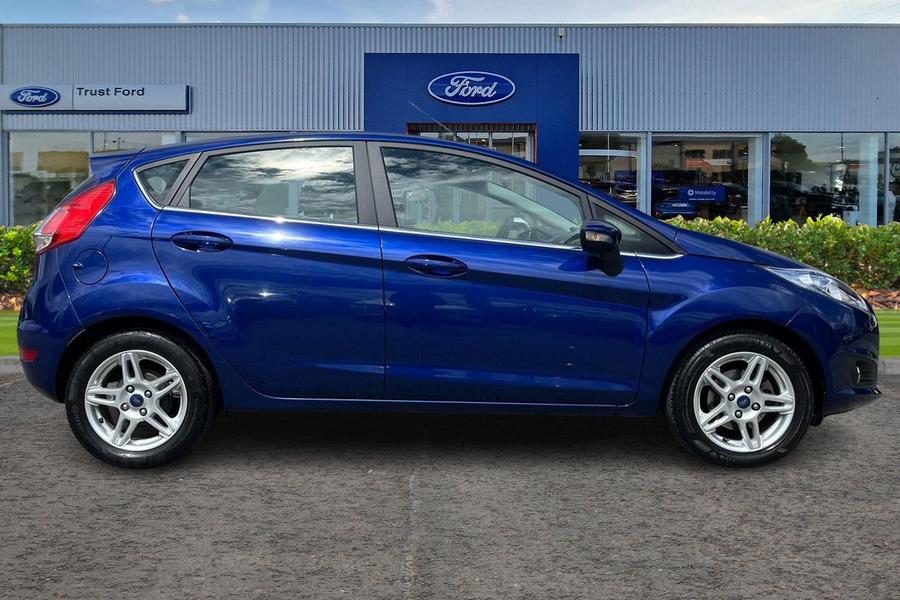 Ford Fiesta Photo autoimg-3f44a369c51d5679fa9c9572167331eec8643df1.jpg