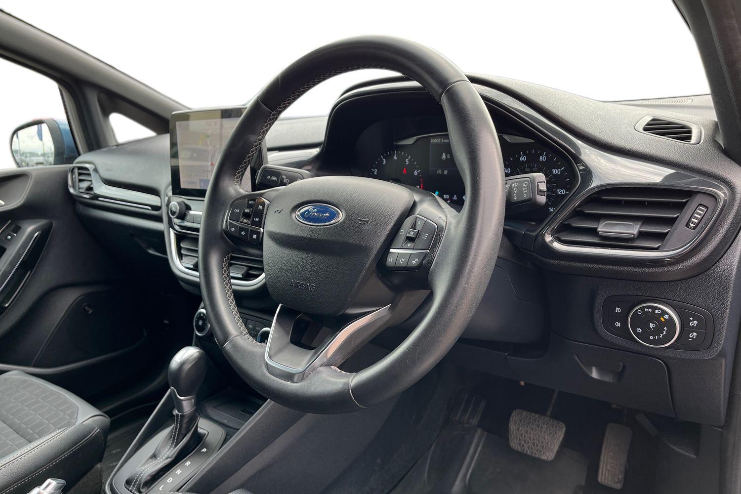 Ford Fiesta Photo 8
