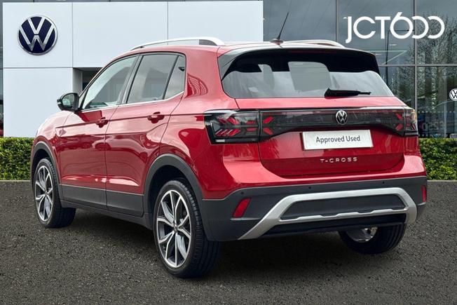 VOLKSWAGEN T-Cross Photo 3