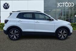 VOLKSWAGEN T-Cross Photo 4