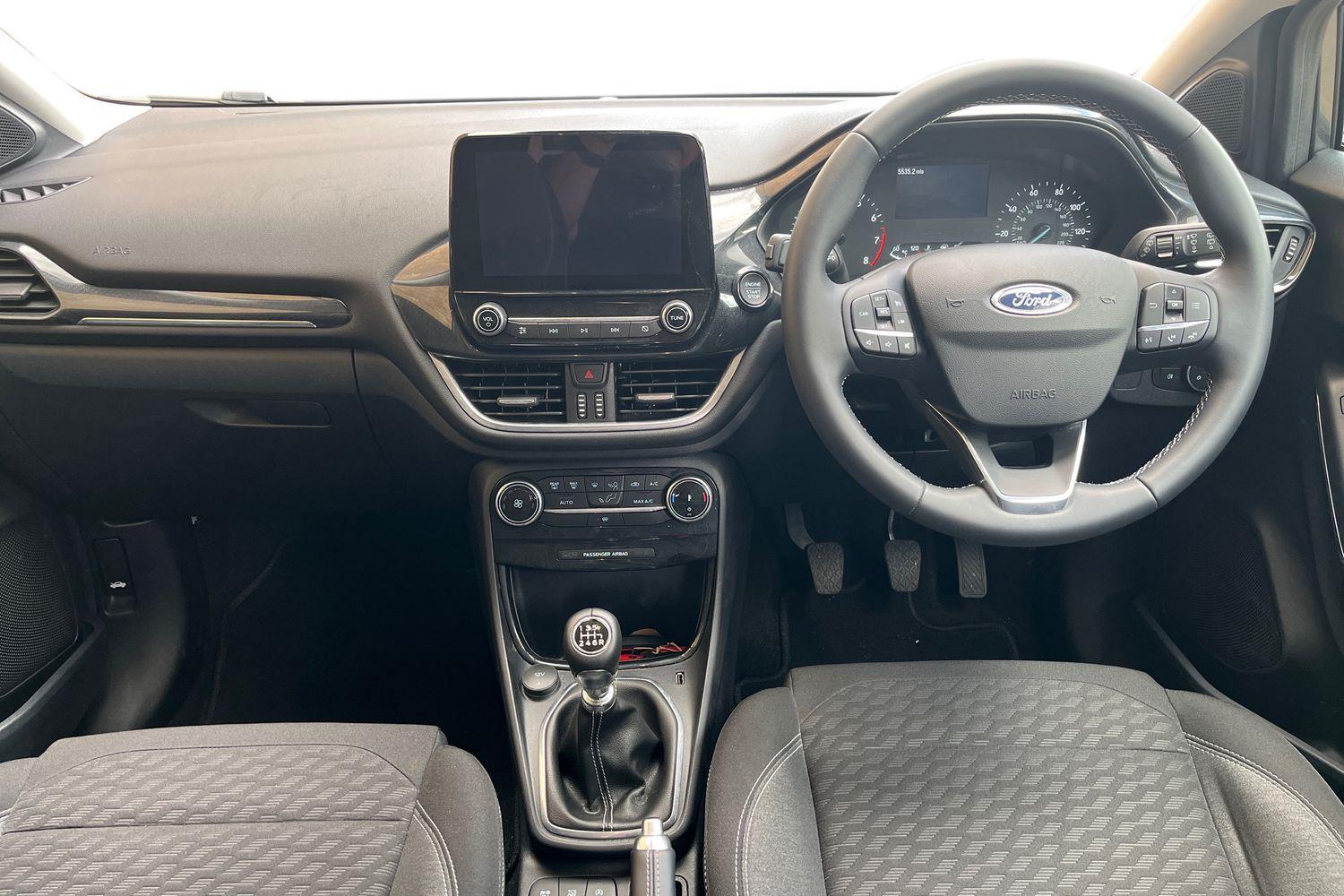 Ford Puma Photo 9