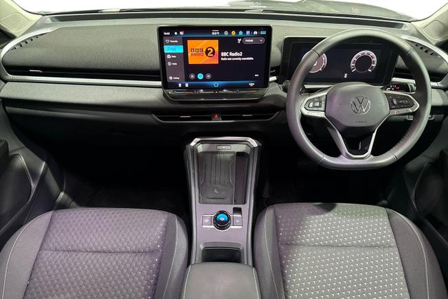 VOLKSWAGEN T-Roc Photo 10