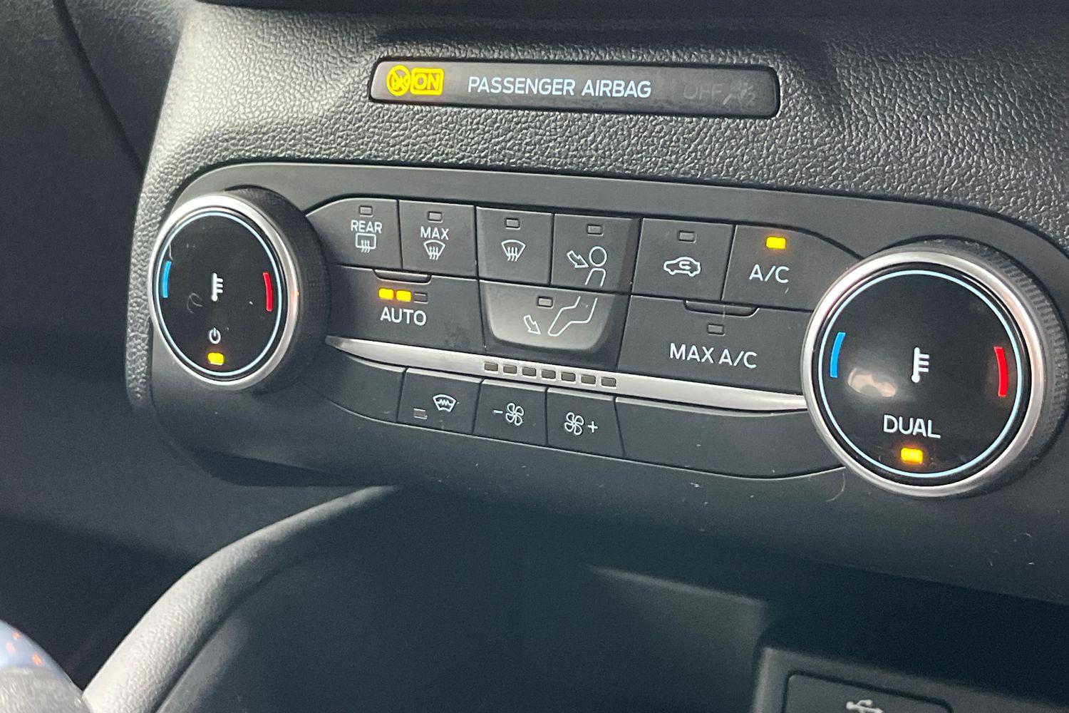 Ford Kuga Photo 26