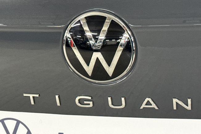 VOLKSWAGEN Tiguan Photo 36