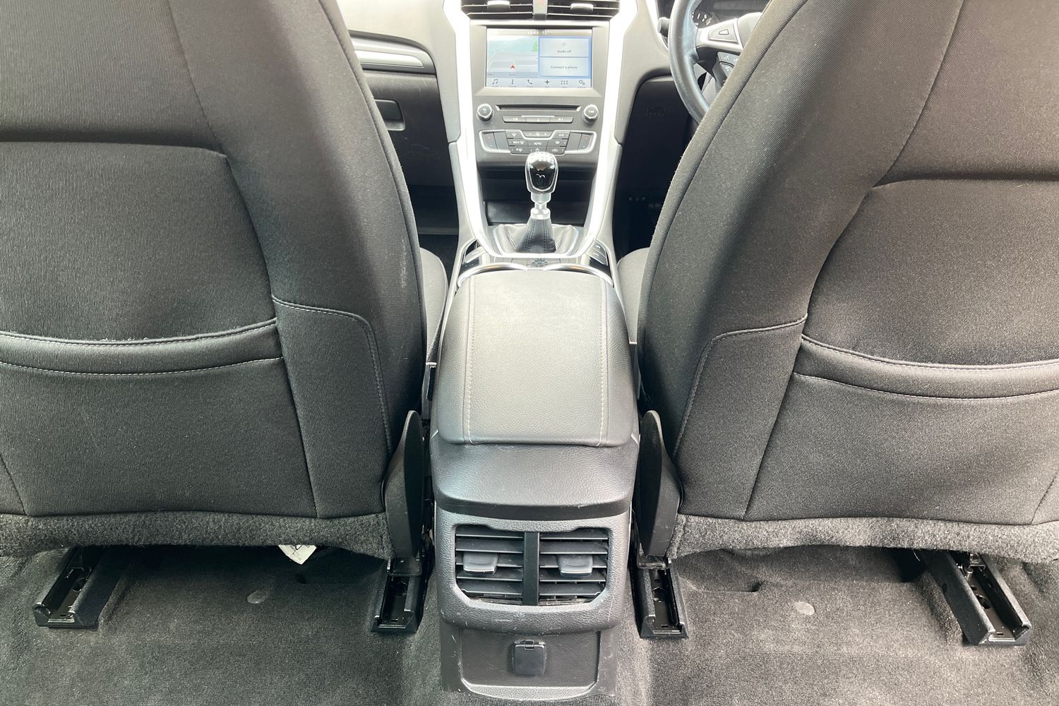 Ford MONDEO Photo 26