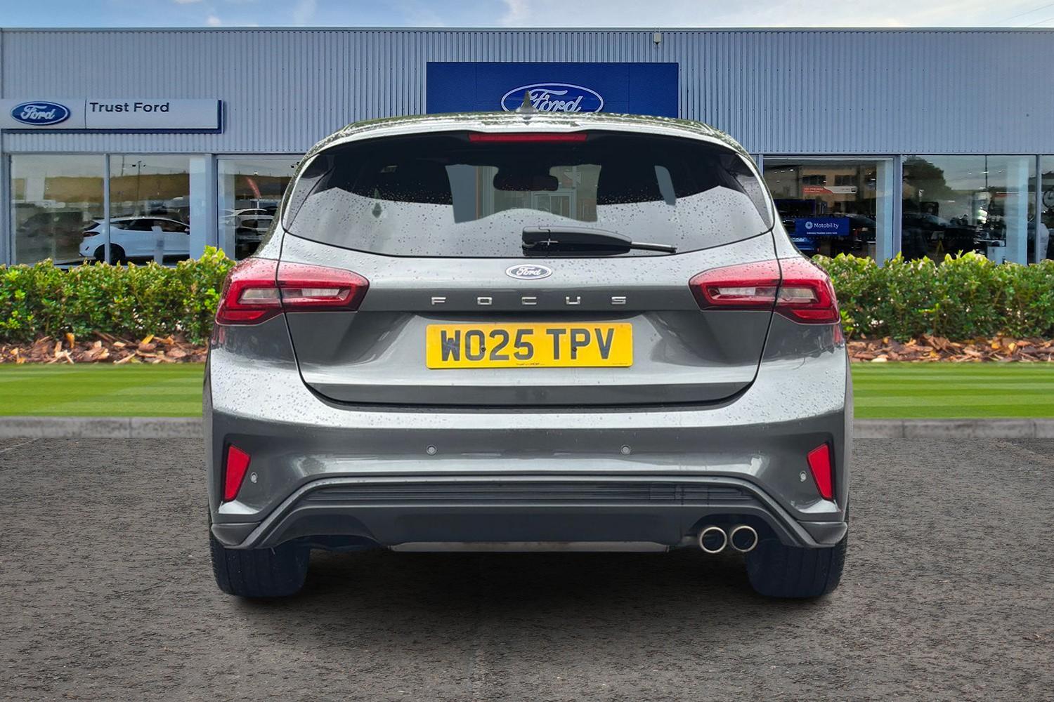 Ford Focus Photo 6