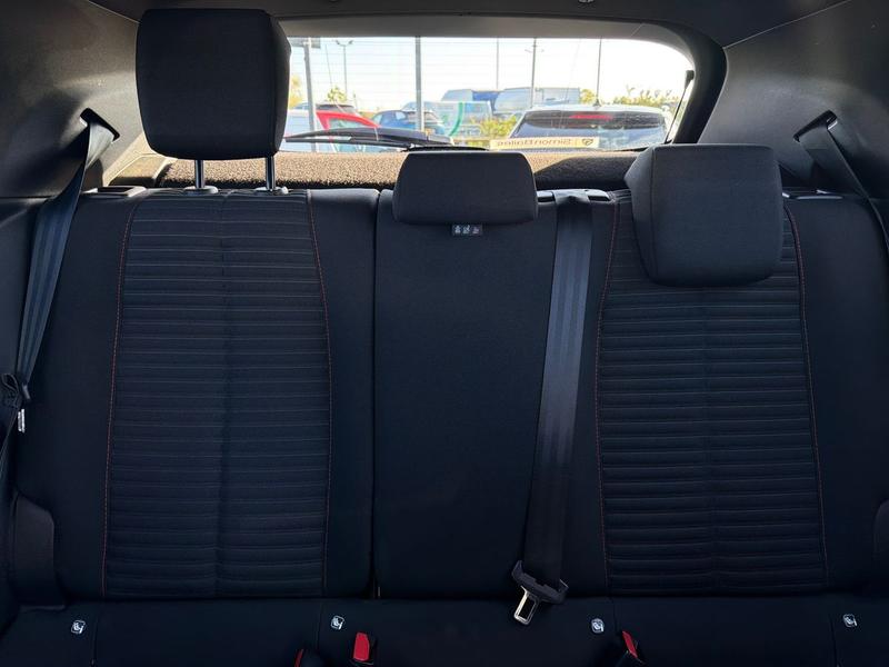 Used Peugeot 2008 MM72PWU 29