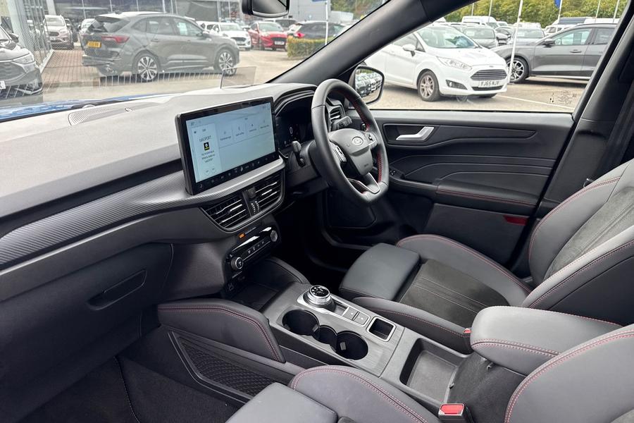 Ford KUGA Photo autoimg-3f669a896e9ccbf60b206c1df151bda24218e943.jpg
