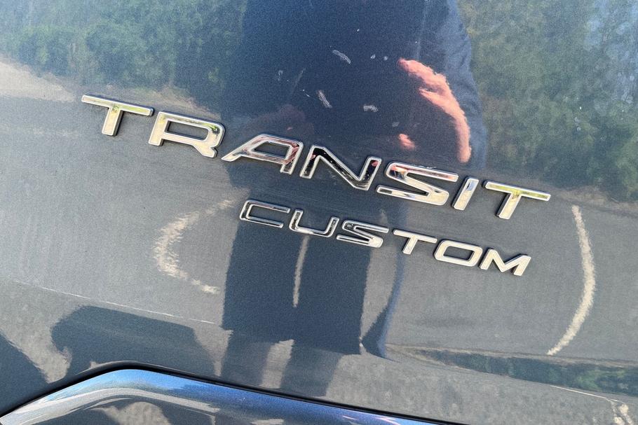 Used FORD TRANSIT CUSTOM PO72MLZ 18