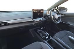 VOLKSWAGEN Id.5 Photo 2
