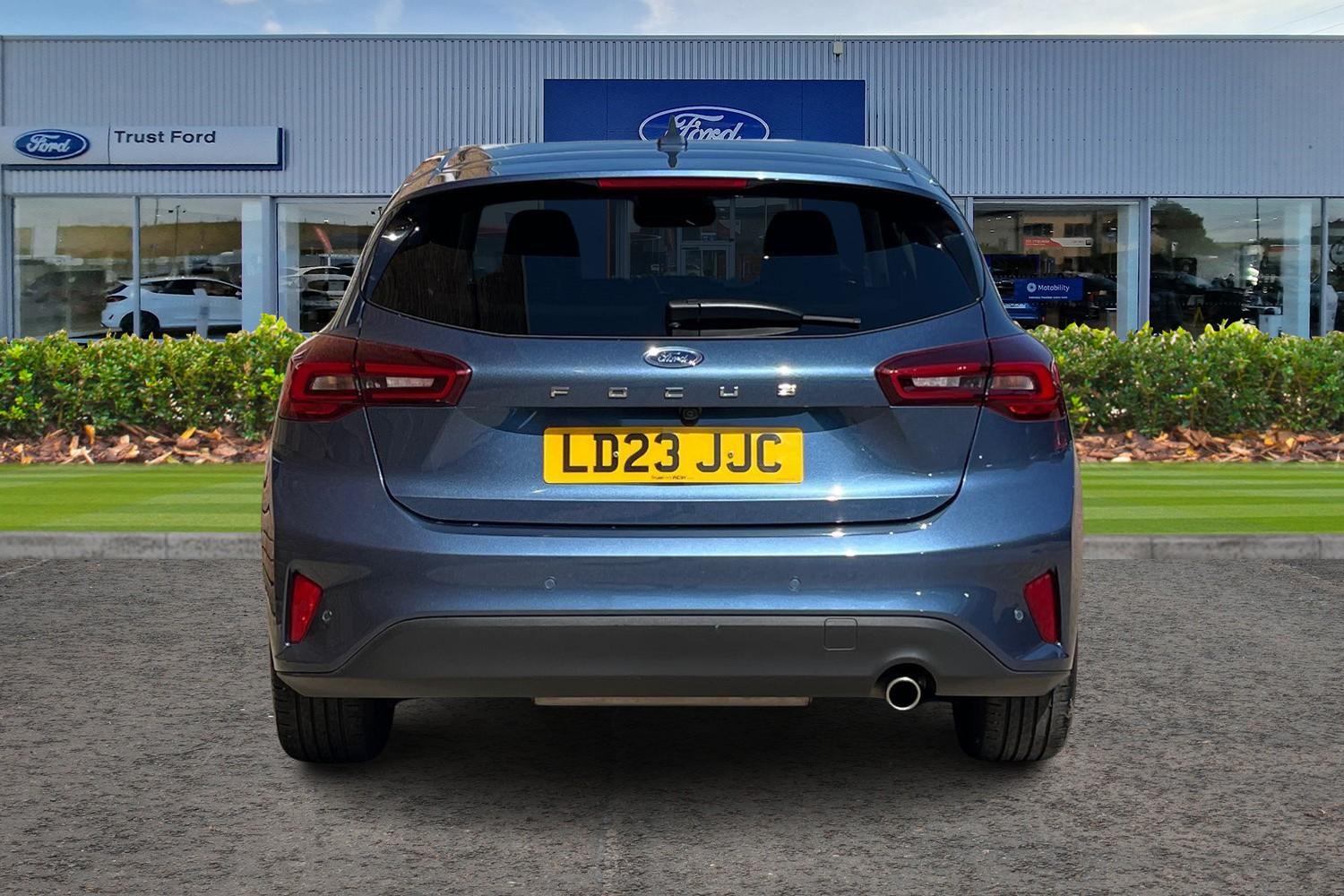 Ford FOCUS Photo 6