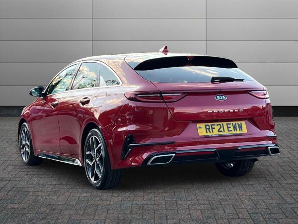 Kia ProCeed Photo autoimg-3f77ca70d3cfda046f5ec938d13cbc04d887d906.jpg