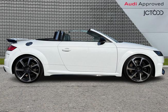 AUDI Tt Rs Photo 4