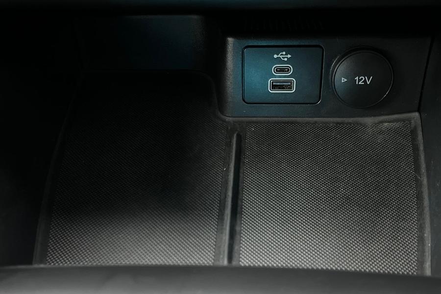 Ford FOCUS Photo autoimg-3f7d6e3e81d67879aab4e9ecd683cda3a318855a.jpg