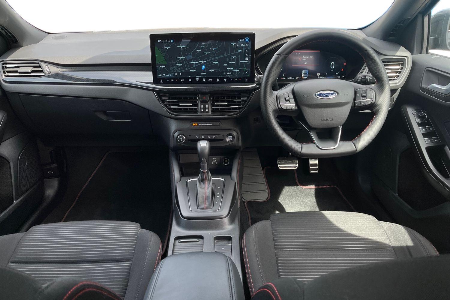 Ford Focus Photo 9