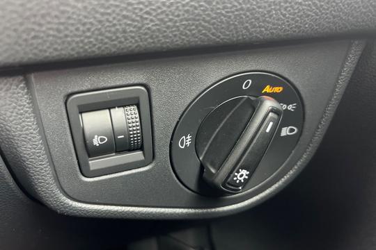 Volkswagen Polo Photo autoimg-3f873191fff7ddd874bb71930d4bf2a1cdebc360.jpg