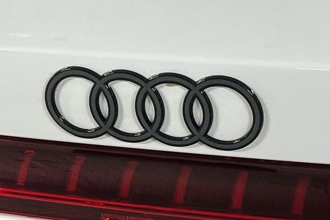 AUDI A5 Avant Photo 36