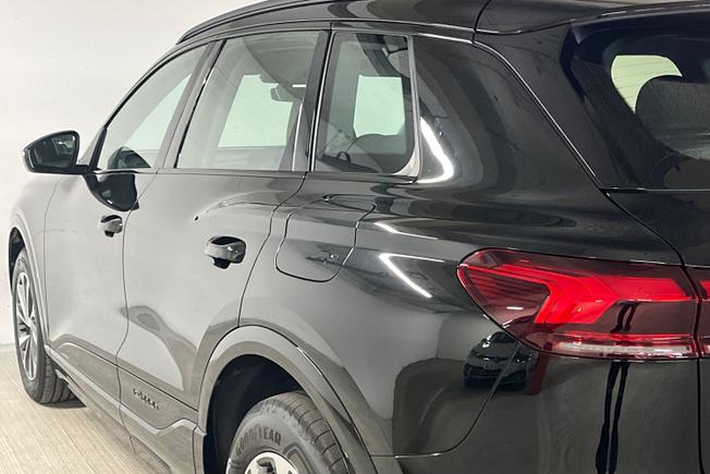 AUDI Q6 E-Tron Photo 32