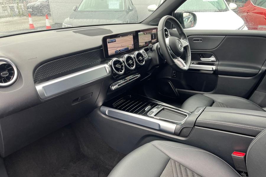 Mercedes-Benz GLB Photo autoimg-3f8ba9cc567e41599d606bbac5cd4f7d14e990e3.jpg