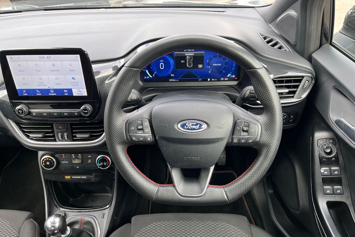 Ford PUMA Photo 11