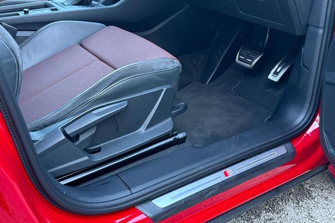 Audi Q3 Photo 30