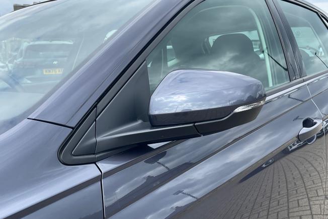 VOLKSWAGEN Polo Photo 45