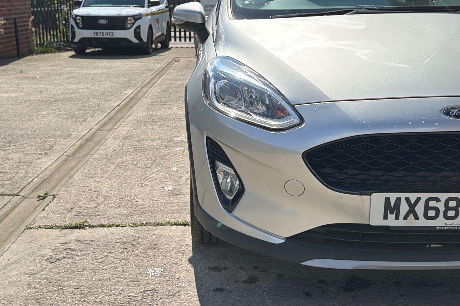 Ford FIESTA Photo 26