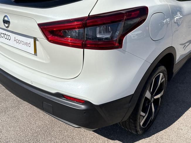 NISSAN Qashqai Photo 18