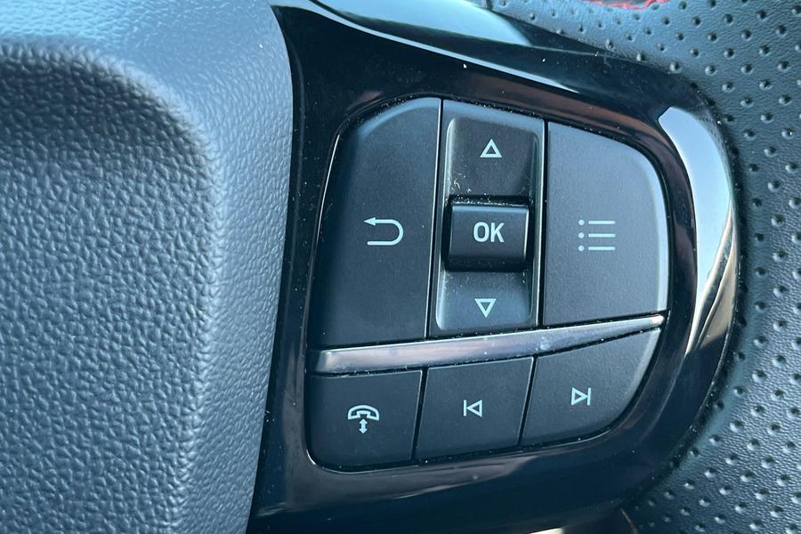 Ford PUMA Photo autoimg-3f9347031f093ff08e9e900d9171257995da0916.jpg