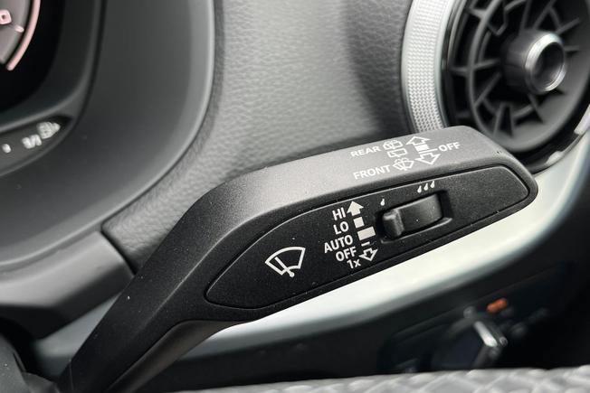 AUDI Q2 Photo 39