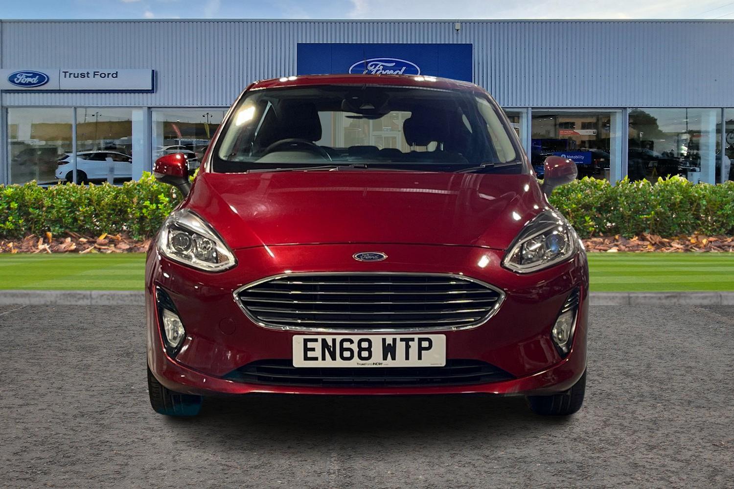 Ford FIESTA Photo 5
