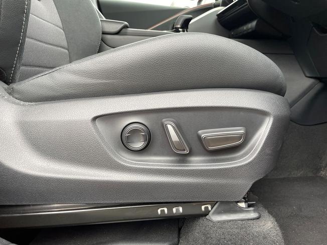 TOYOTA C-Hr Photo 37