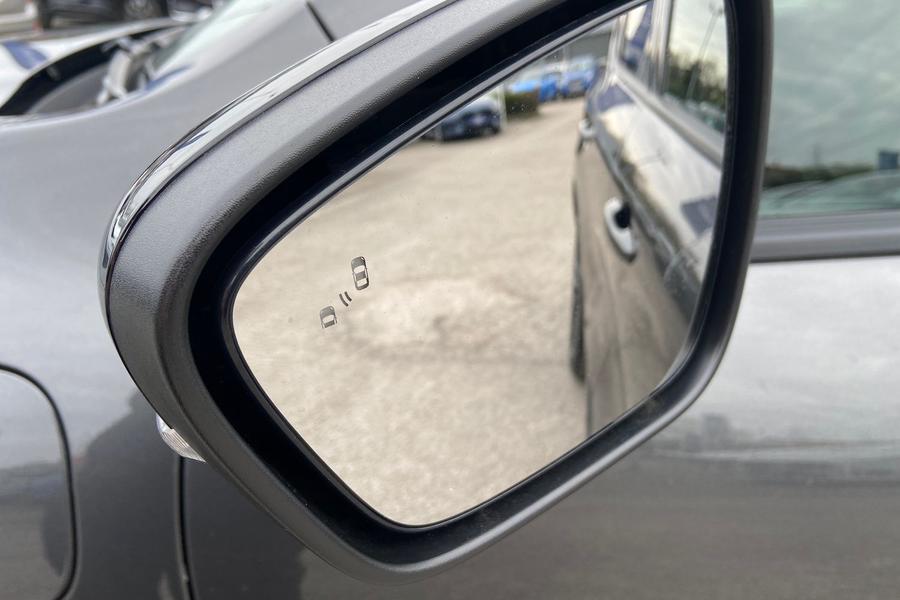 Ford KUGA Photo autoimg-3f95539160d9810ea9fd37e7e3413c10ba891222.jpg