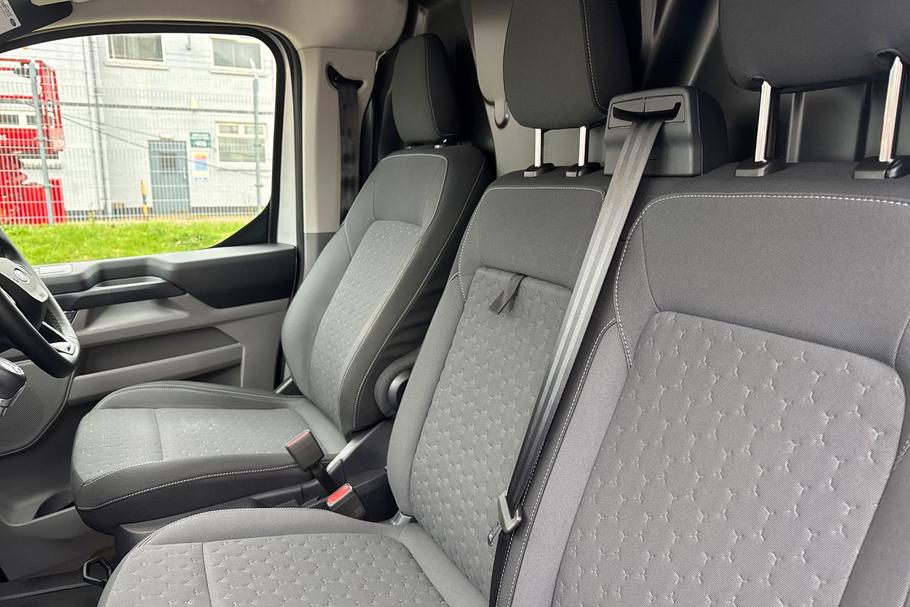 Used Ford TRANSIT CUSTOM 11