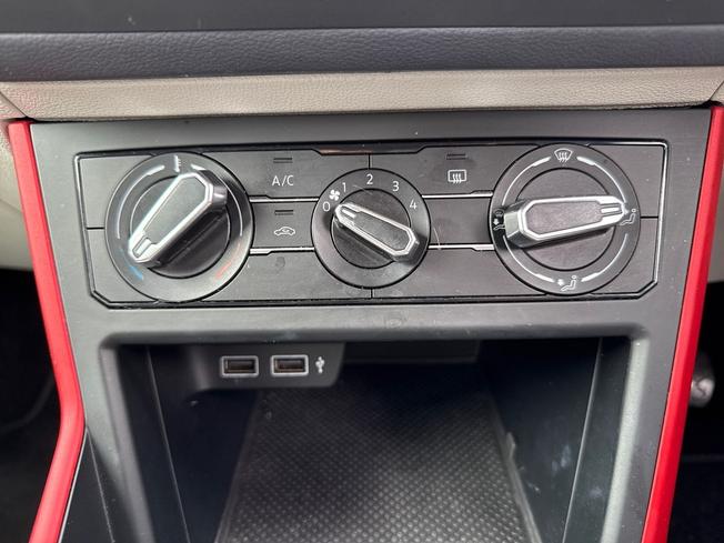 Volkswagen Polo Photo 33