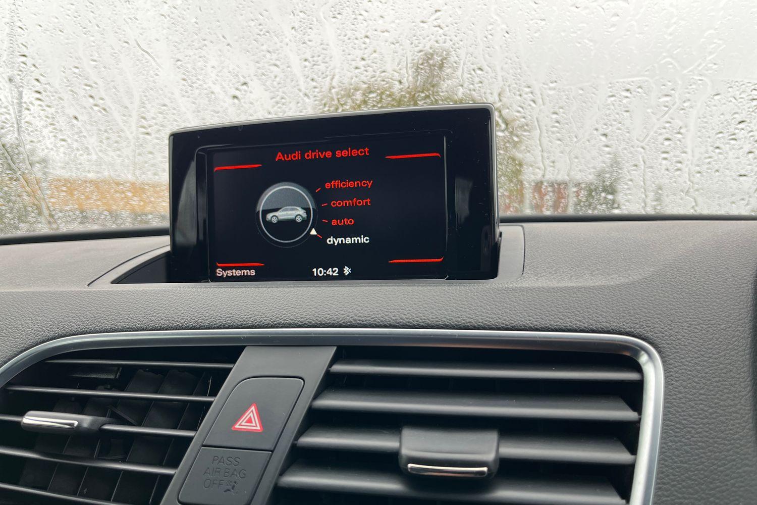Audi Q3 Photo 27