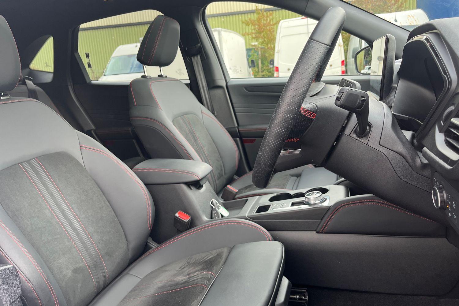 Ford Kuga Photo 16