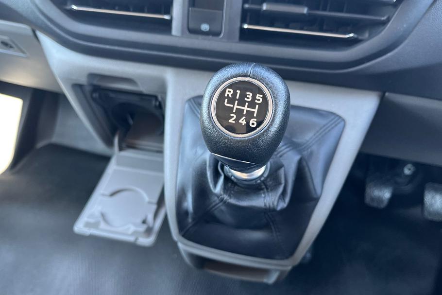 Used Ford TRANSIT CUSTOM LG25ZVY 16