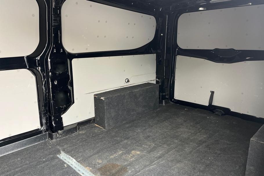 Used Ford TRANSIT CUSTOM YC25MBV 5
