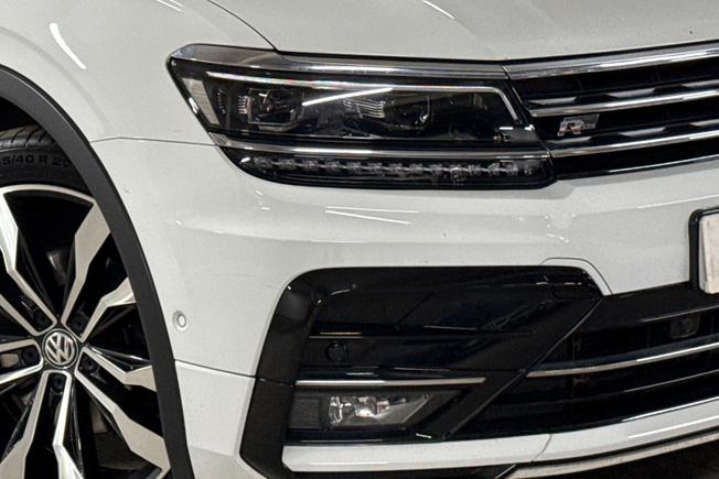VOLKSWAGEN Tiguan Photo 19