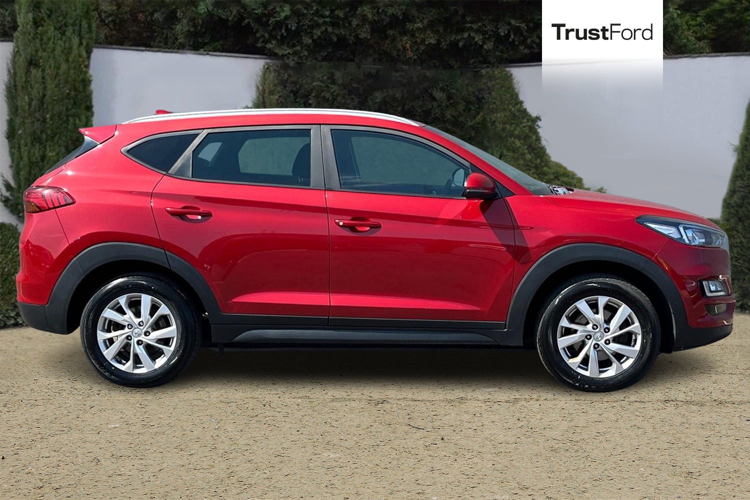 Hyundai TUCSON Photo 2