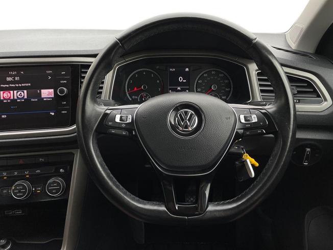 VOLKSWAGEN T-Roc Photo 11