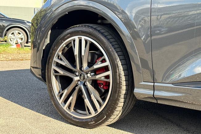 AUDI Q5 Photo 23