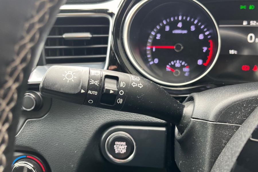 Kia CEED Photo autoimg-3fa8cfd567a84e0c27b6418c1f45203d226e5d4c.jpg