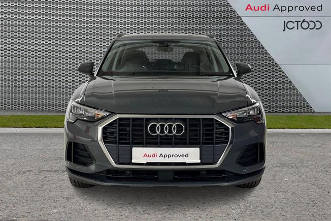 Audi Q3 Photo 8